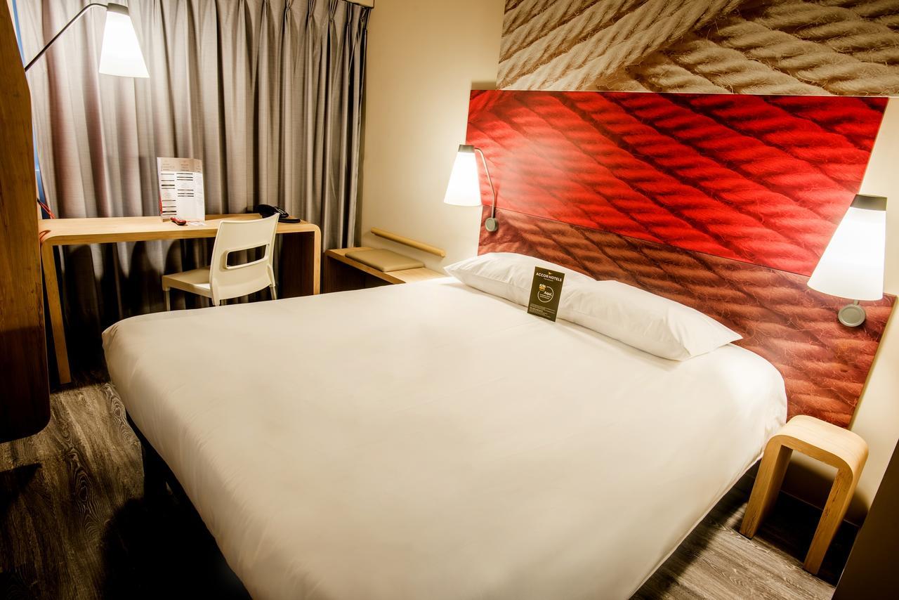 Hotel Ibis Cali Granada Buitenkant foto